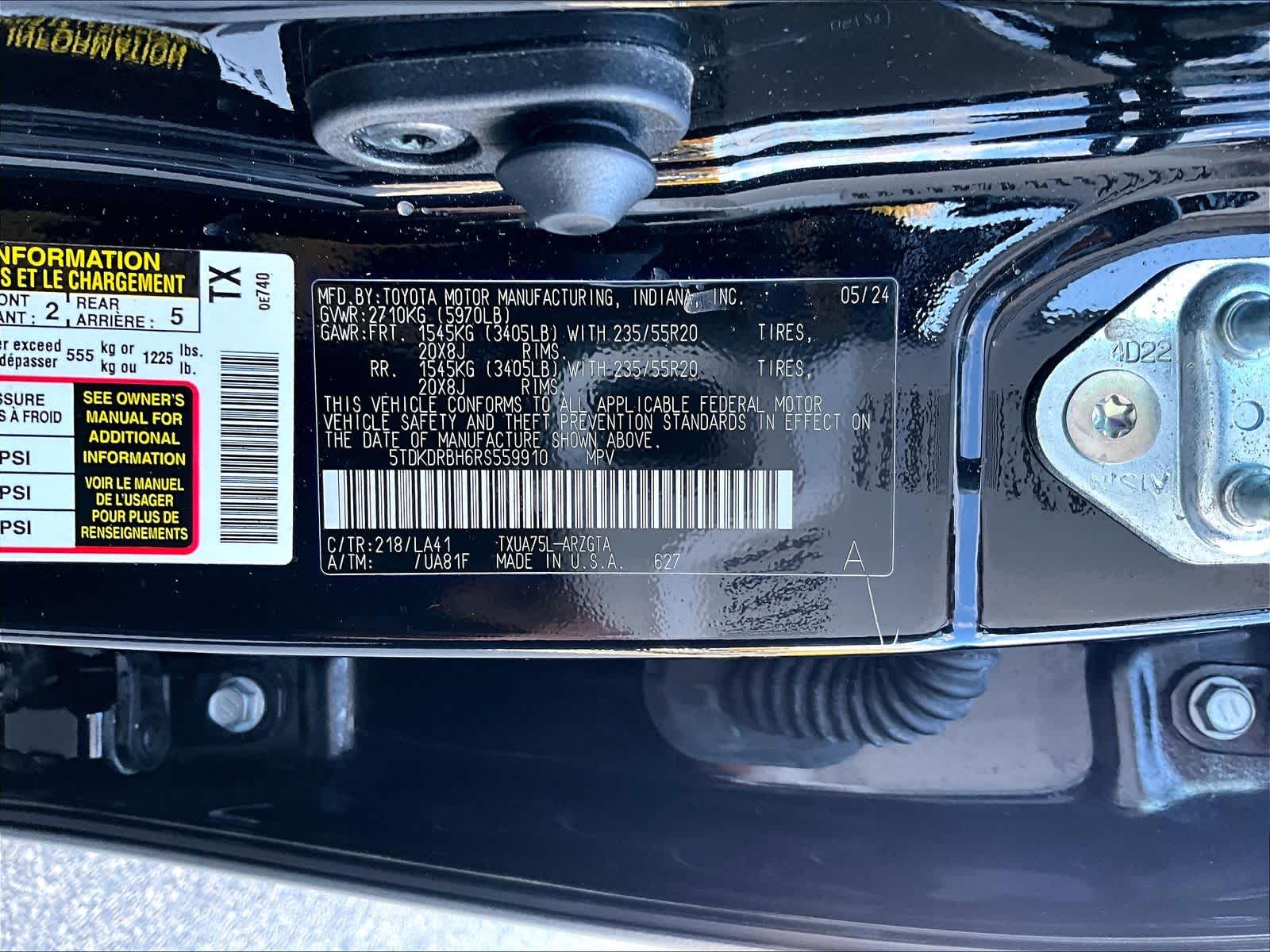 used 2024 Toyota Highlander car, priced at $46,987