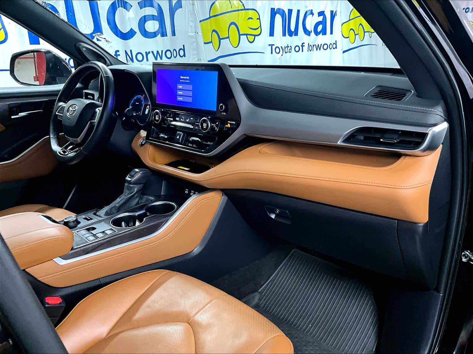 used 2024 Toyota Highlander car, priced at $45,871