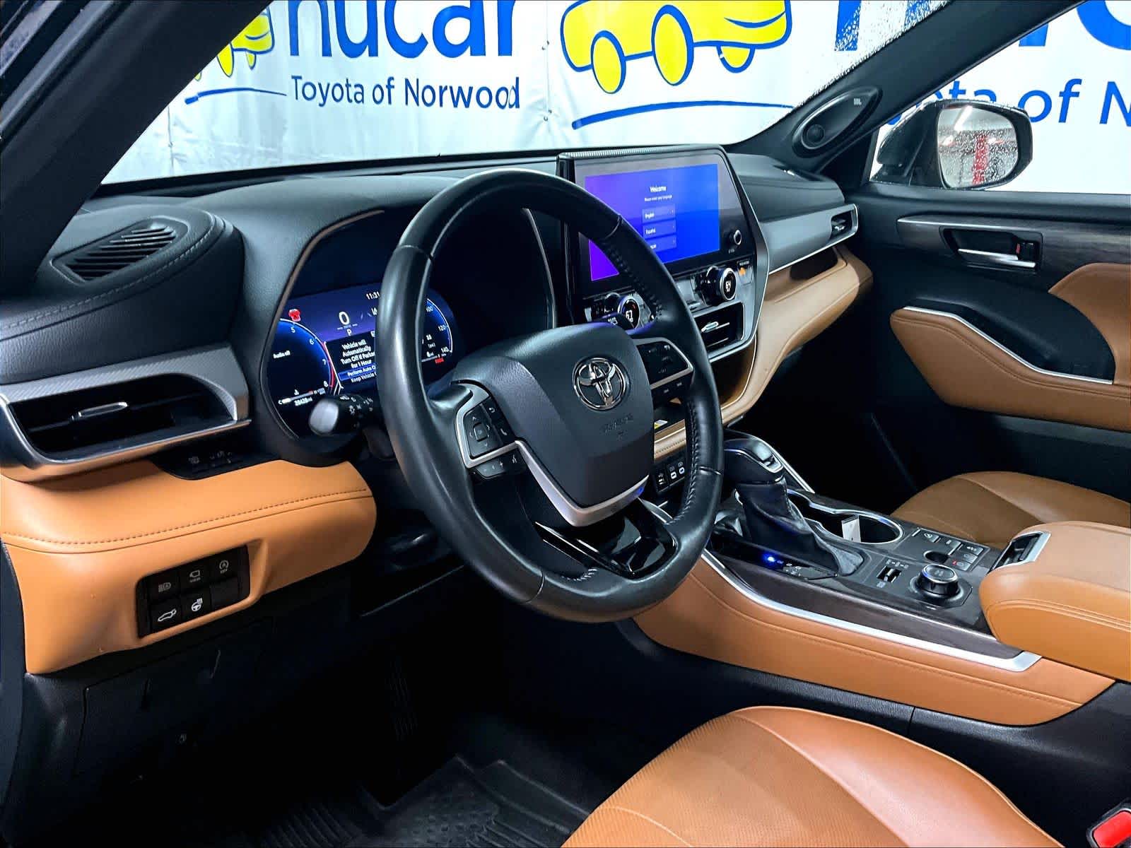 used 2024 Toyota Highlander car, priced at $45,871