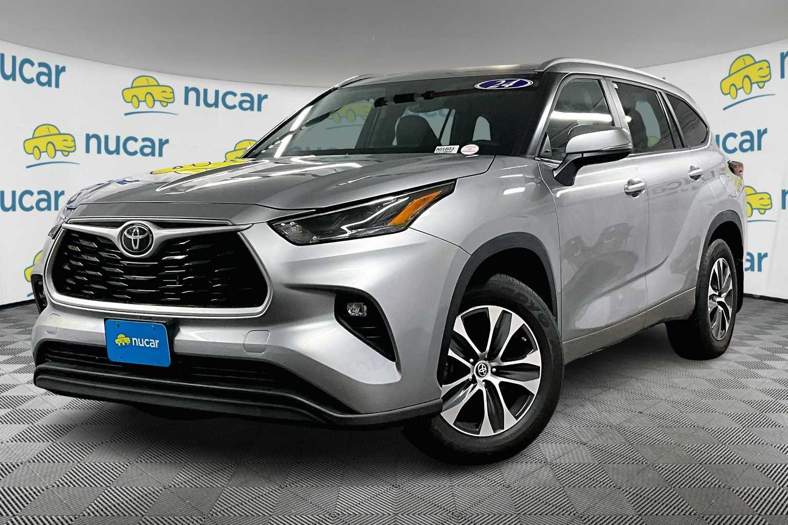 used 2024 Toyota Highlander car, priced at $40,888