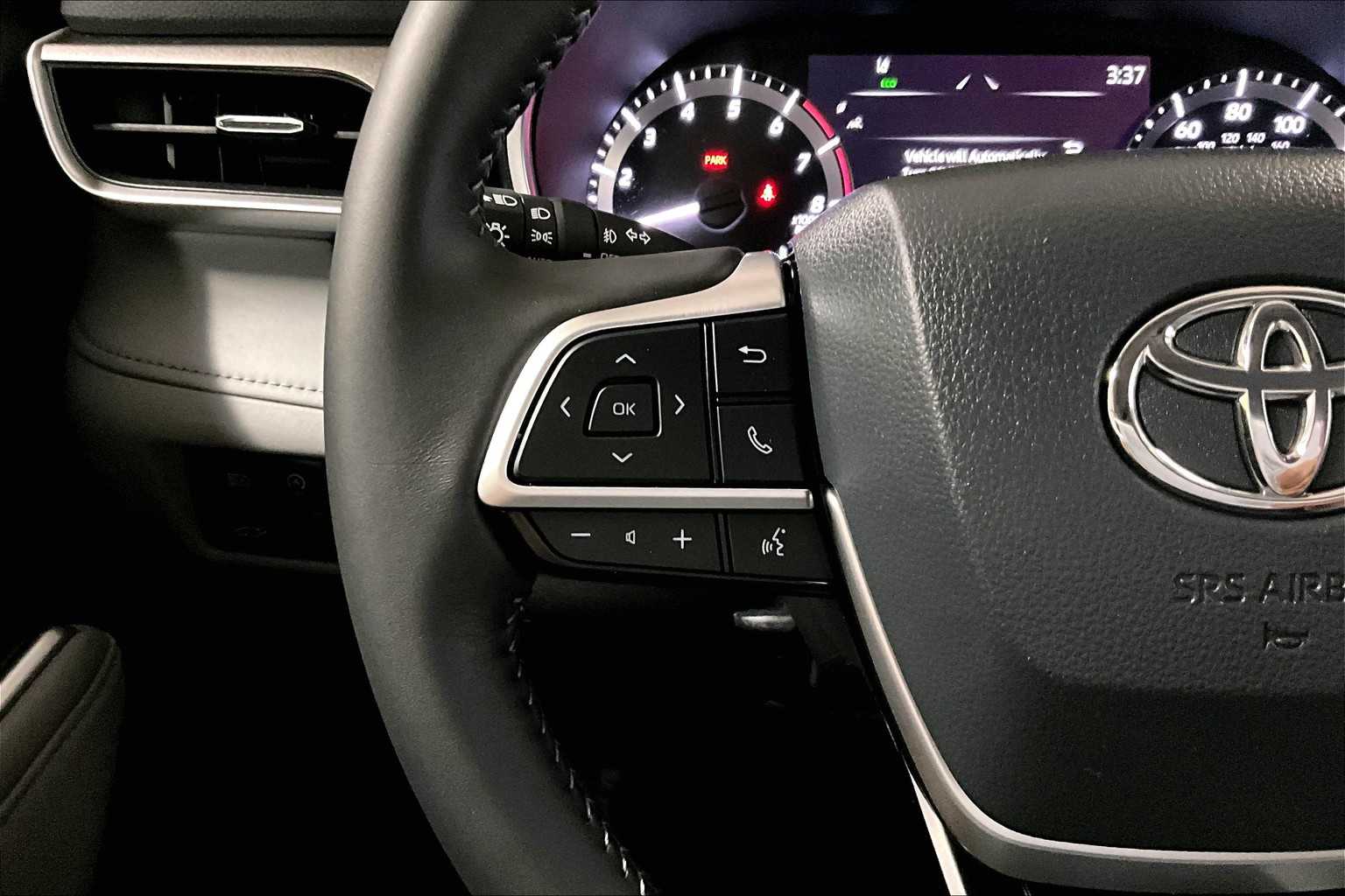used 2024 Toyota Highlander car, priced at $42,570