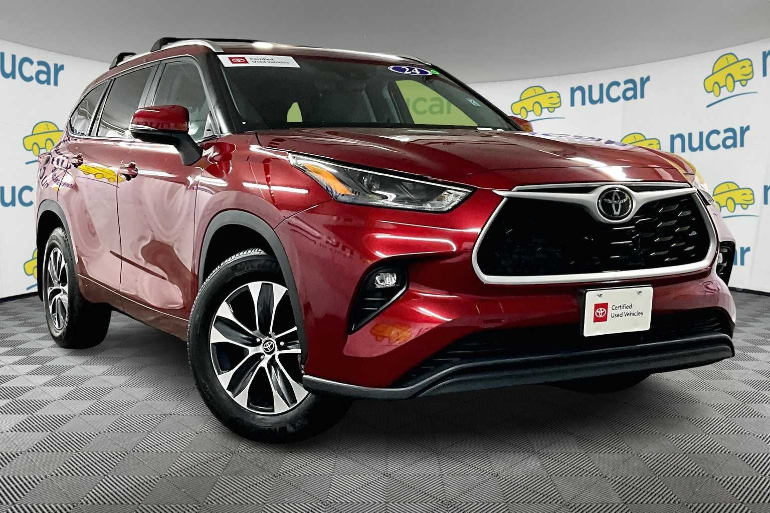 used 2024 Toyota Highlander car, priced at $42,570