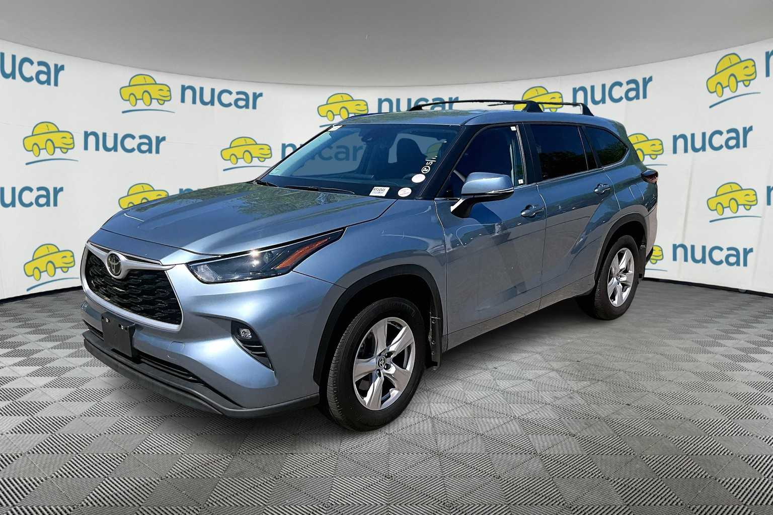 used 2024 Toyota Highlander car, priced at $39,887