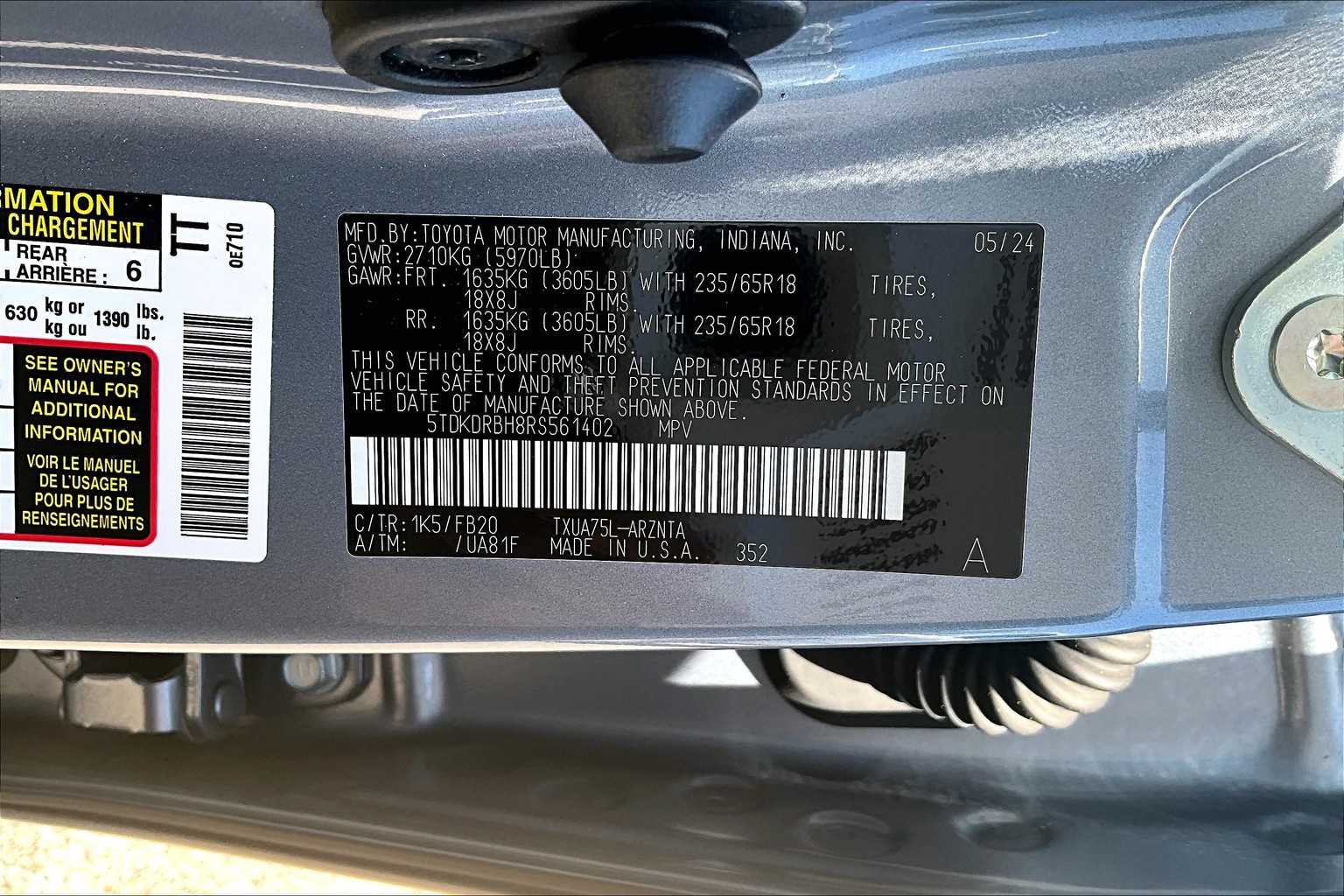 used 2024 Toyota Highlander car, priced at $39,887