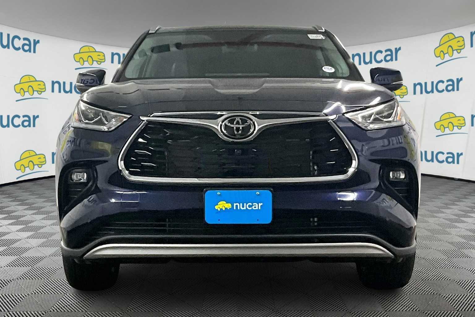 new 2025 Toyota Highlander car, priced at $50,275