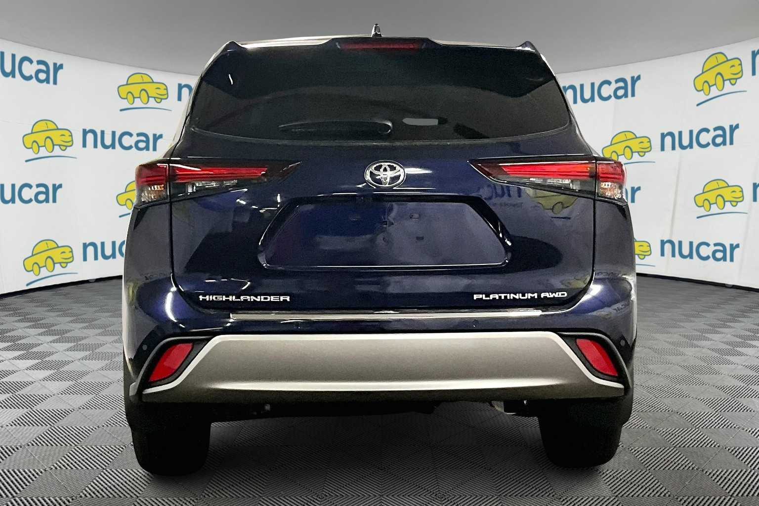 new 2025 Toyota Highlander car, priced at $50,275