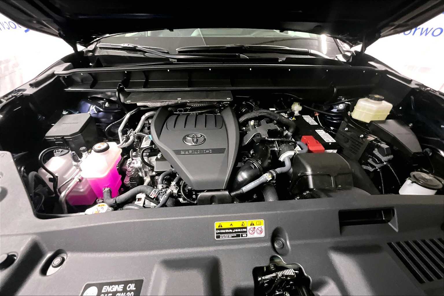 new 2025 Toyota Highlander car, priced at $50,275