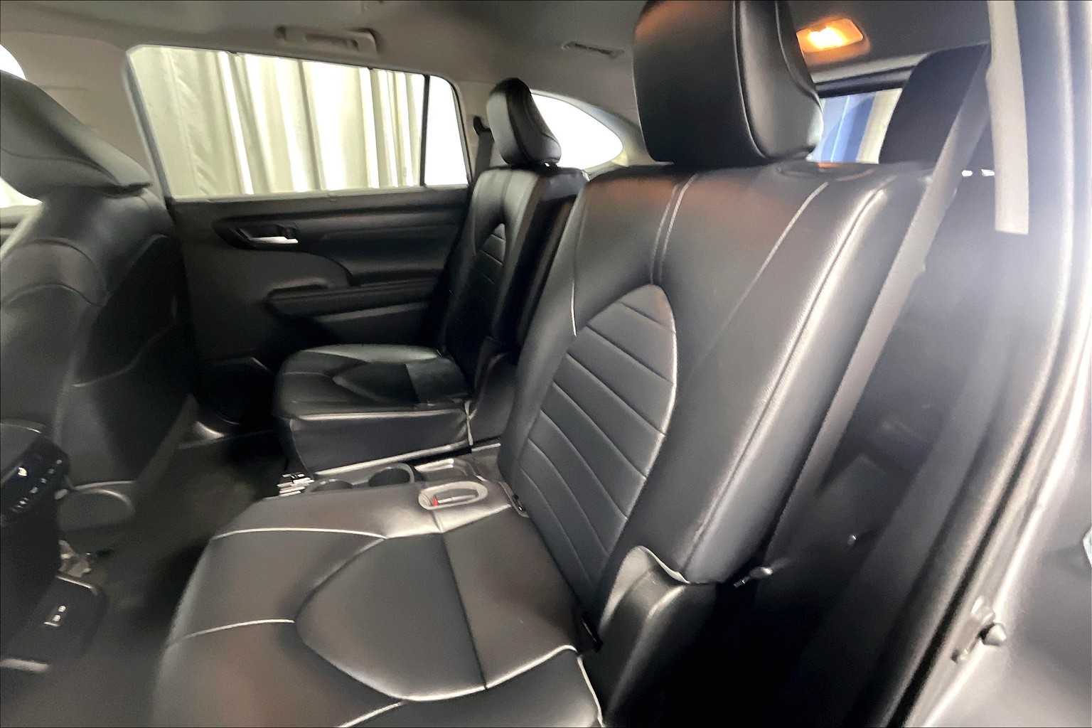 used 2023 Toyota Highlander car, priced at $40,988