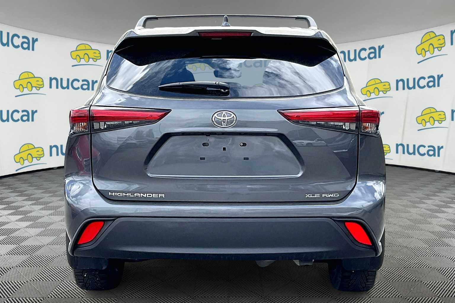 used 2023 Toyota Highlander car, priced at $40,988
