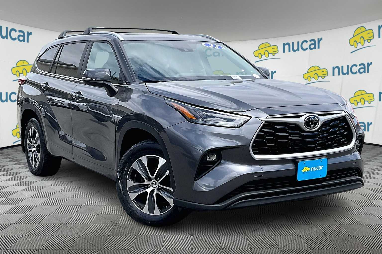 used 2023 Toyota Highlander car, priced at $40,988