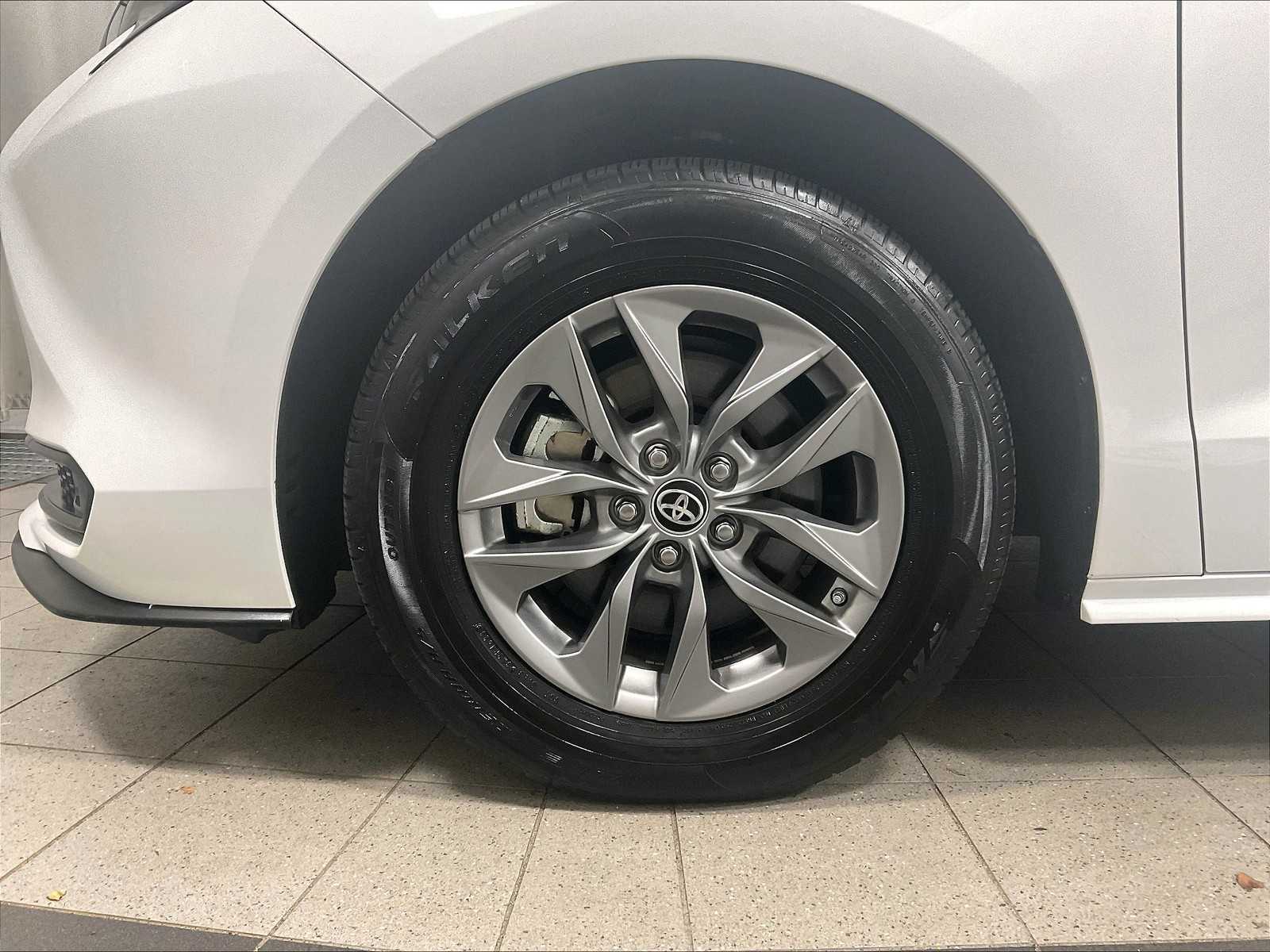 used 2024 Toyota Sienna car, priced at $39,771