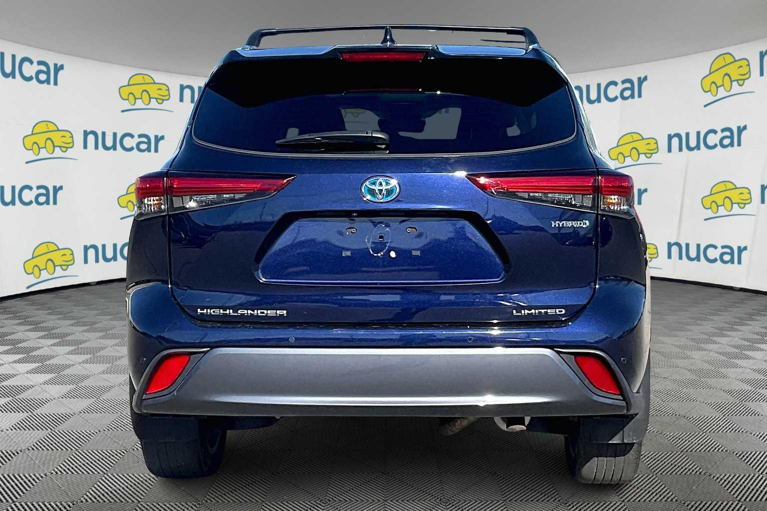 used 2023 Toyota Highlander car, priced at $49,677