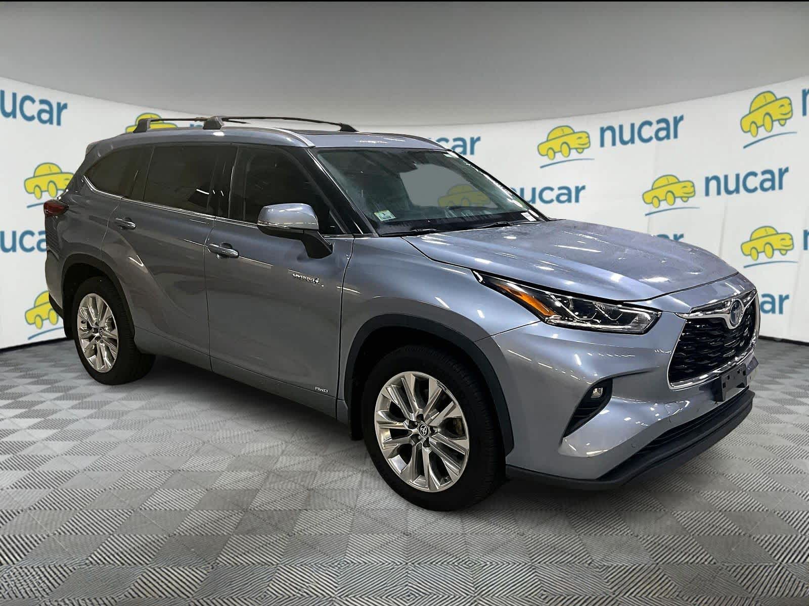 used 2021 Toyota Highlander car, priced at $36,023