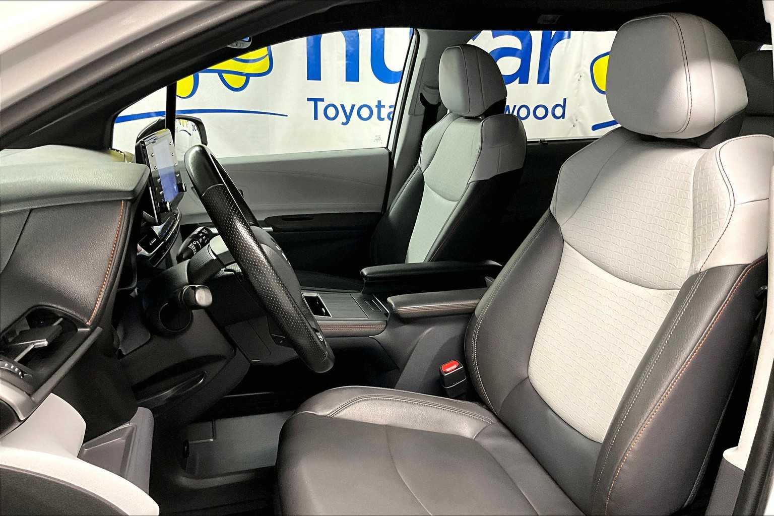 used 2022 Toyota Sienna car, priced at $41,451