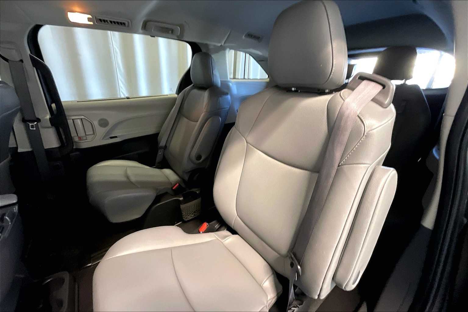 used 2022 Toyota Sienna car, priced at $41,998