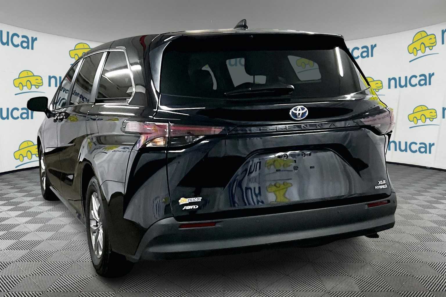 used 2023 Toyota Sienna car, priced at $42,688