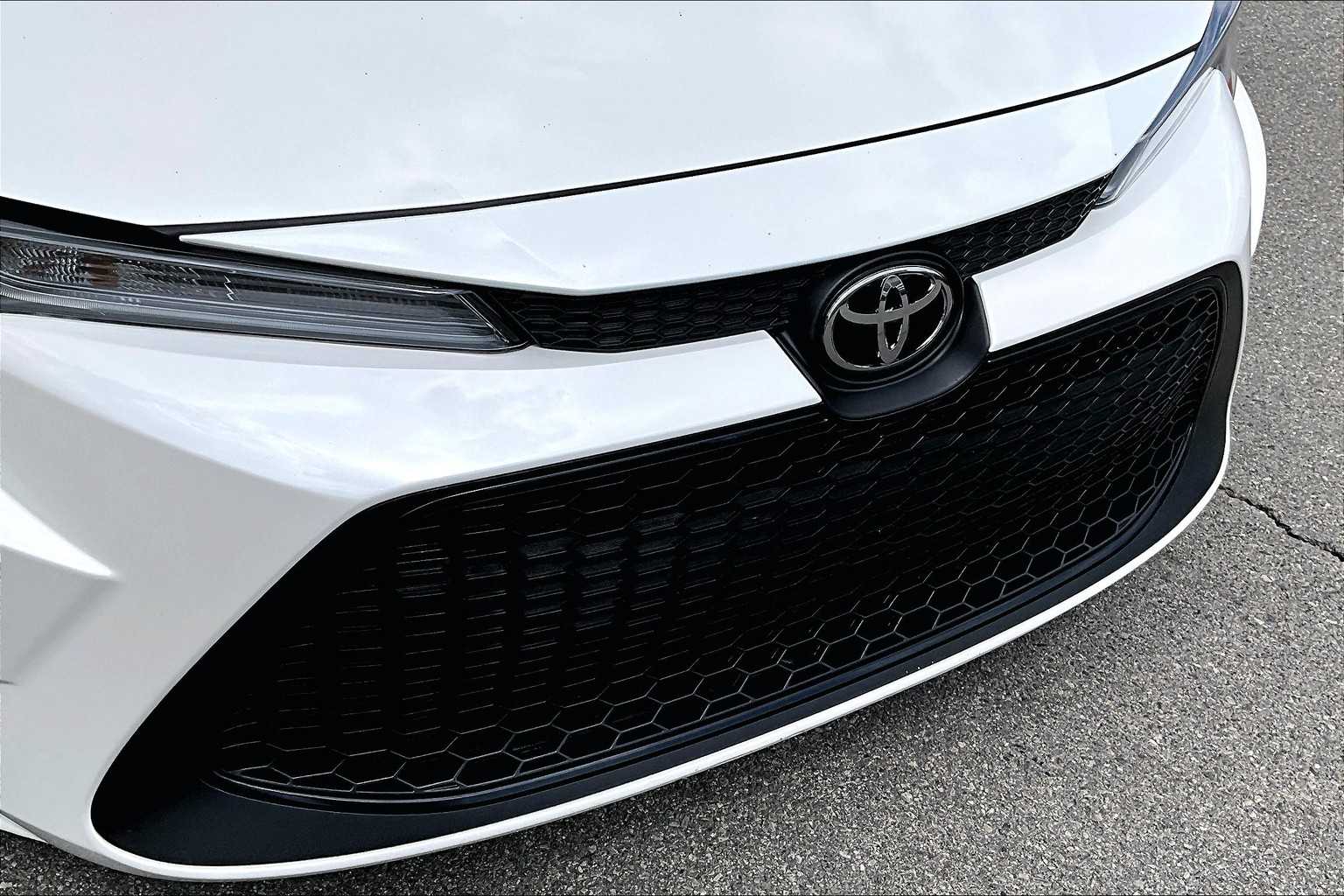 used 2021 Toyota Corolla car, priced at $18,787