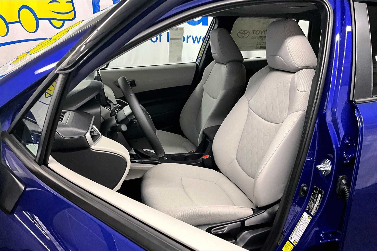 new 2025 Toyota Corolla Cross car, priced at $29,216