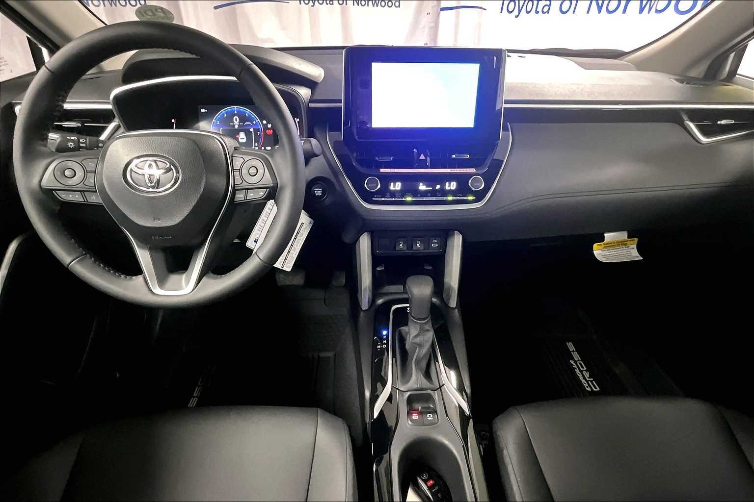 new 2025 Toyota Corolla Cross car, priced at $32,309