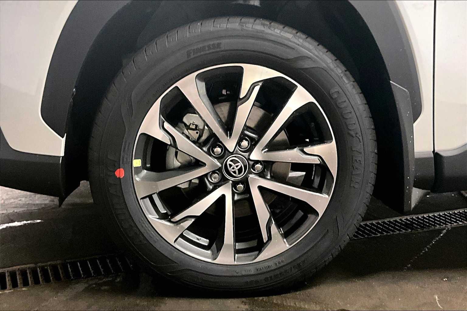 new 2025 Toyota Corolla Cross car, priced at $32,309