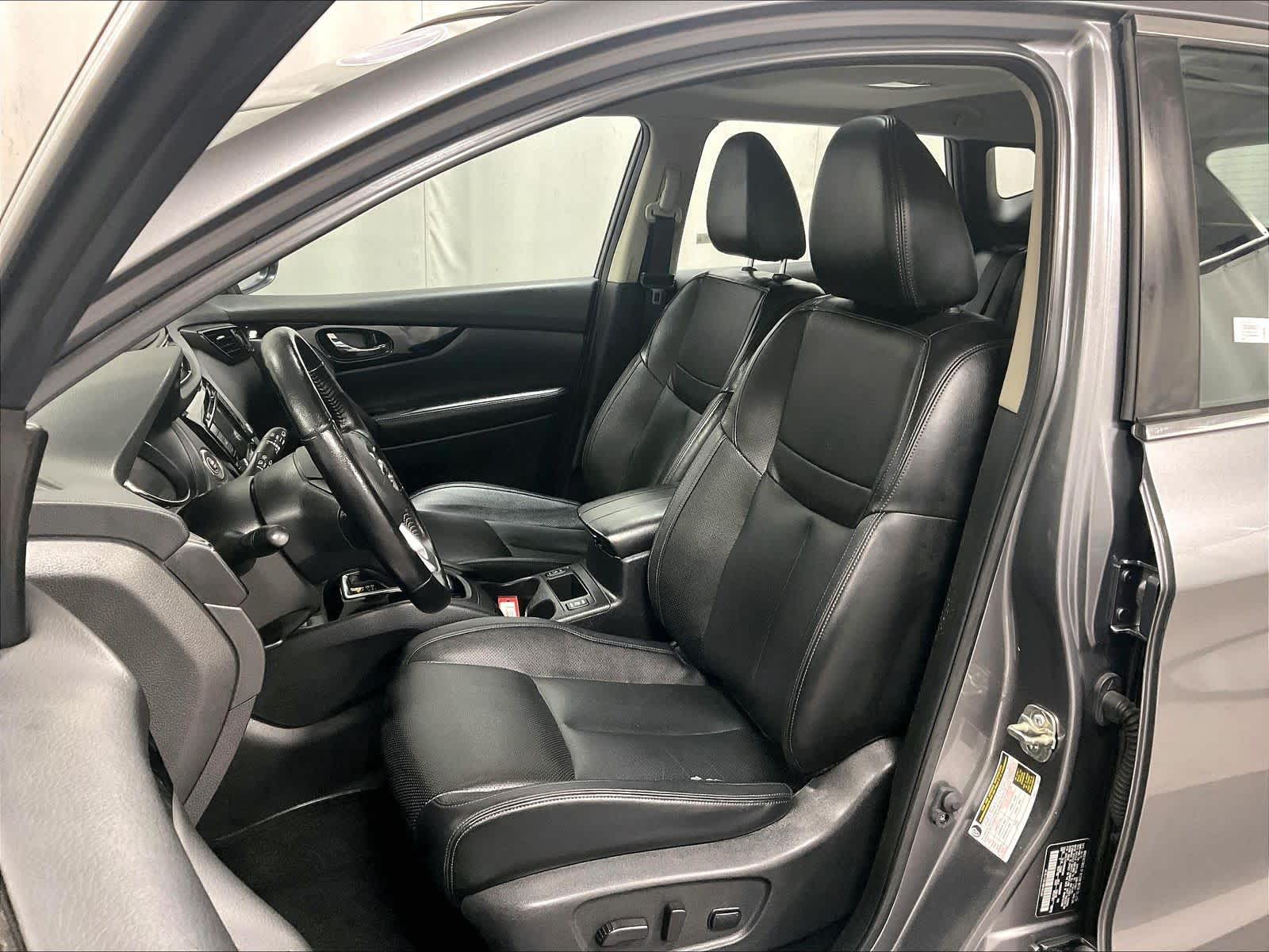 used 2022 Nissan Rogue Sport car, priced at $21,209