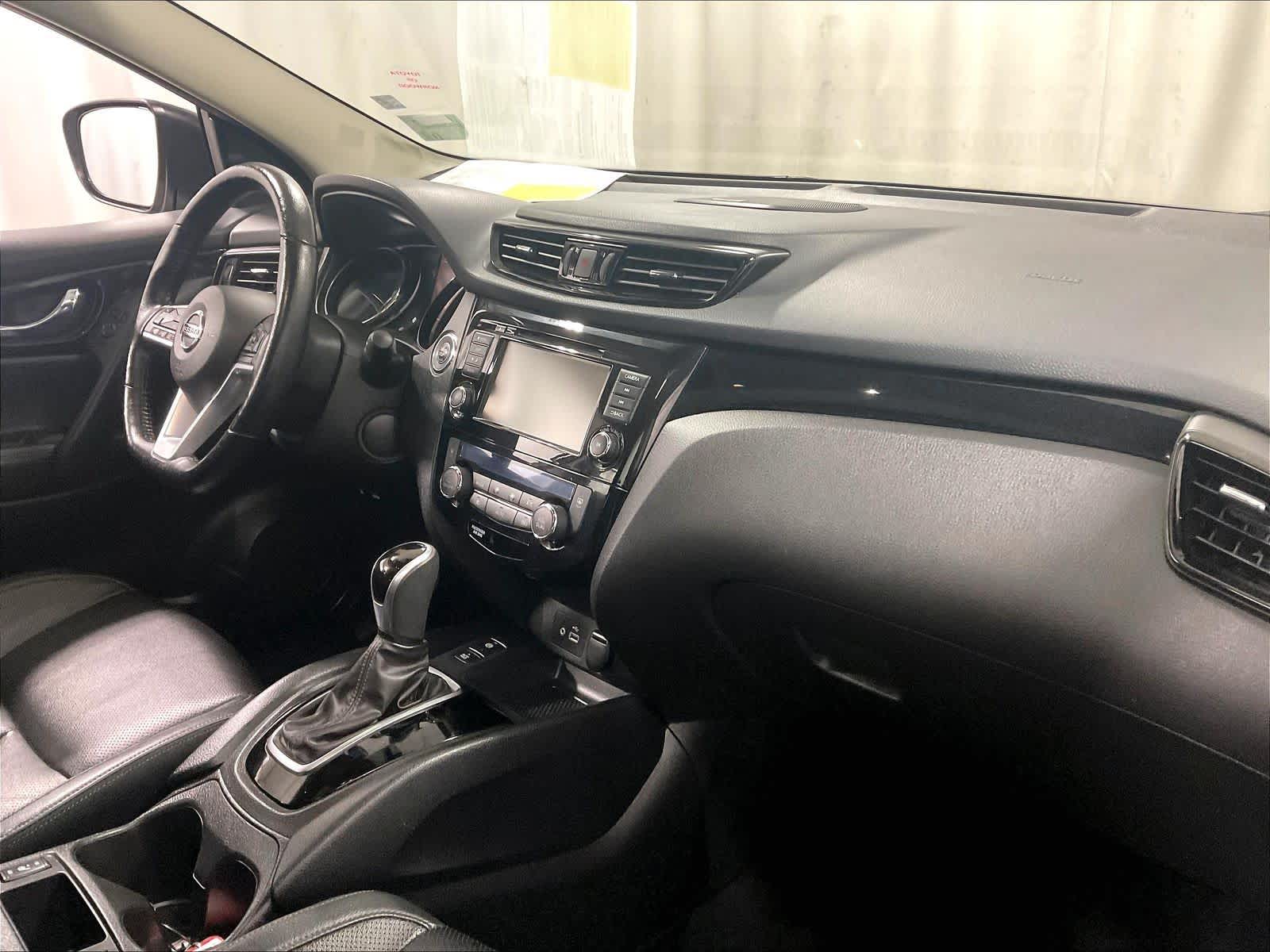 used 2022 Nissan Rogue Sport car, priced at $21,209