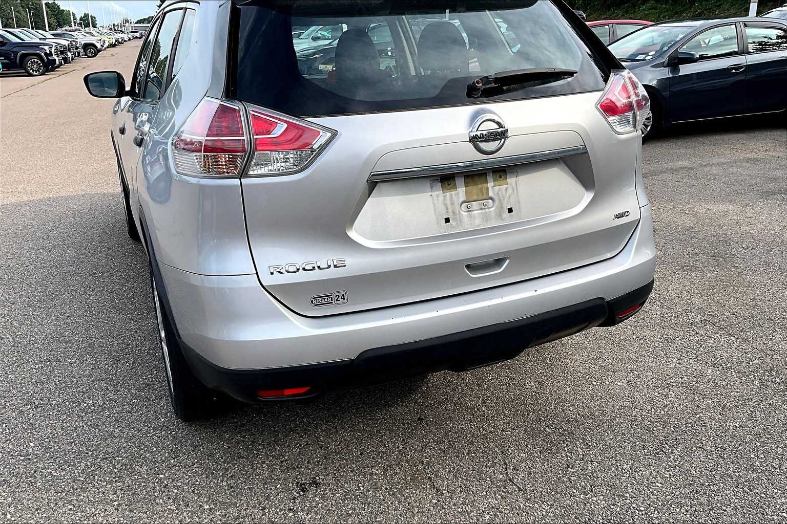 used 2016 Nissan Rogue car, priced at $11,535
