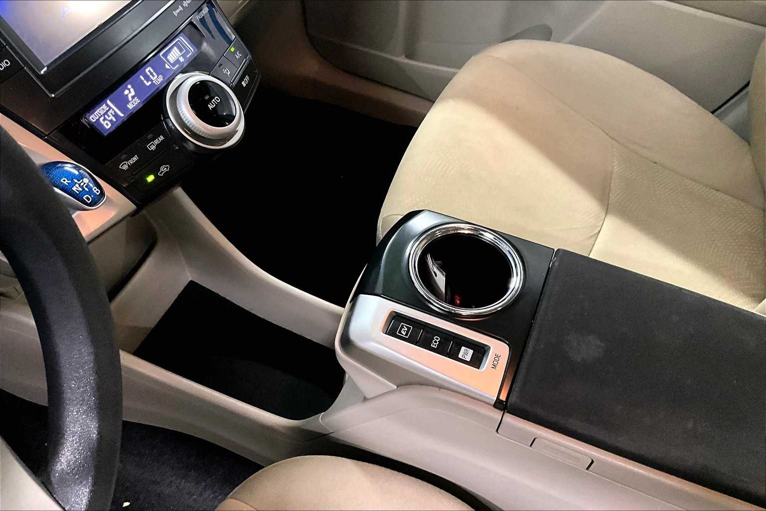 used 2014 Toyota Prius v car, priced at $15,037
