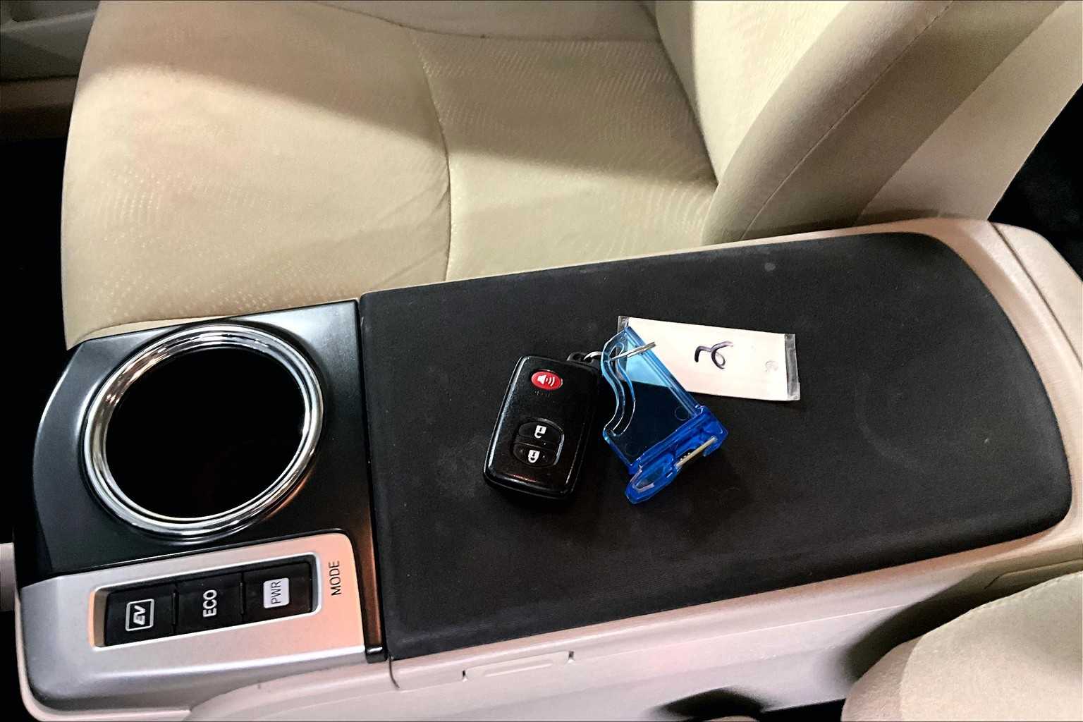used 2014 Toyota Prius v car, priced at $15,037