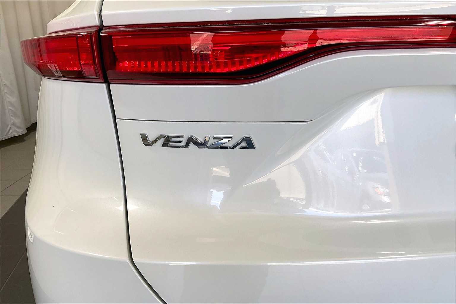 used 2022 Toyota Venza car, priced at $31,035