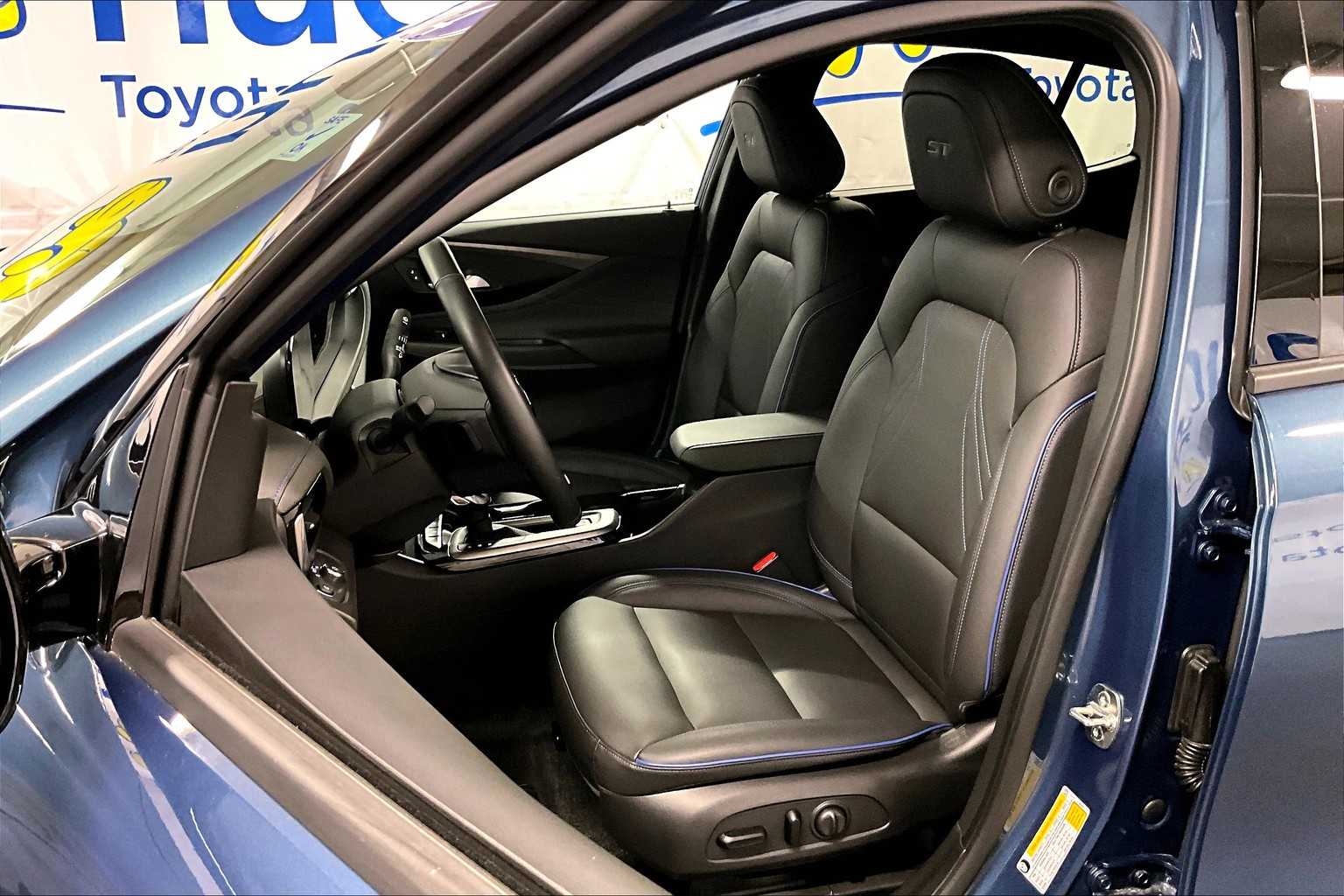 used 2024 Buick Envista car, priced at $26,987