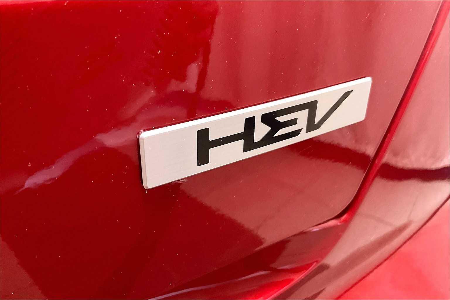 used 2023 Kia Sorento Hybrid car, priced at $33,272
