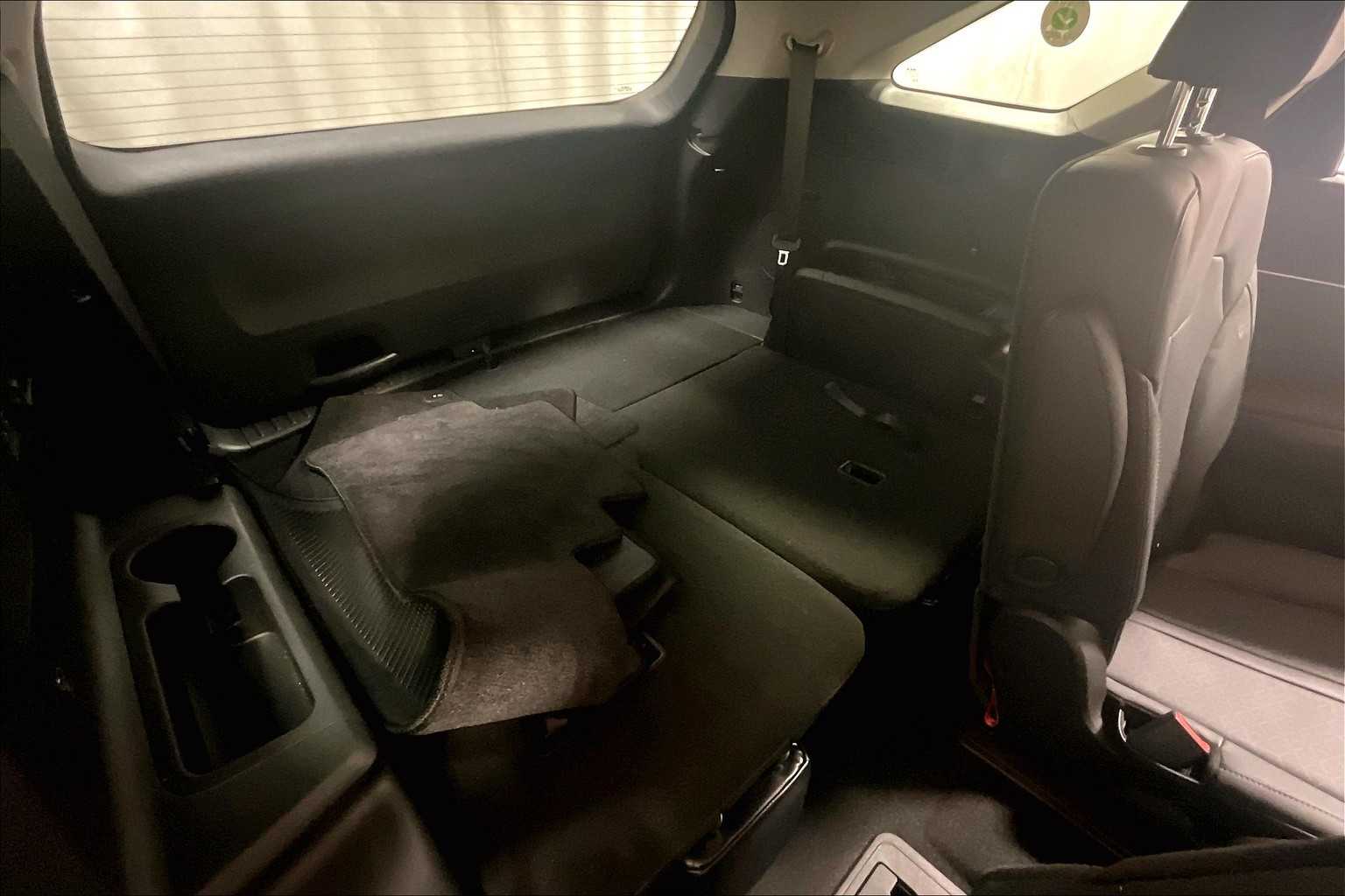 used 2023 Kia Sorento Hybrid car, priced at $33,272
