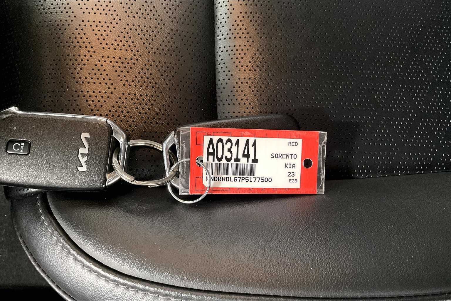 used 2023 Kia Sorento Hybrid car, priced at $33,272