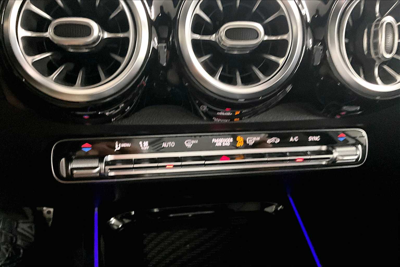 used 2020 Mercedes-Benz GLB car, priced at $20,208