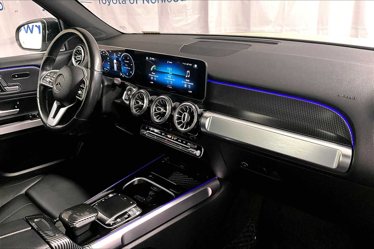 used 2020 Mercedes-Benz GLB car, priced at $20,208
