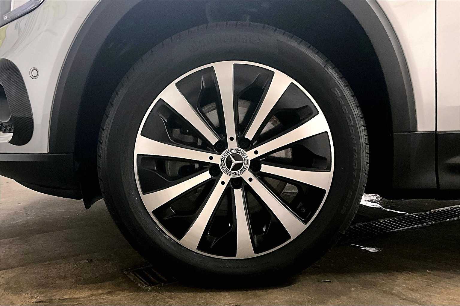used 2020 Mercedes-Benz GLB car, priced at $20,208