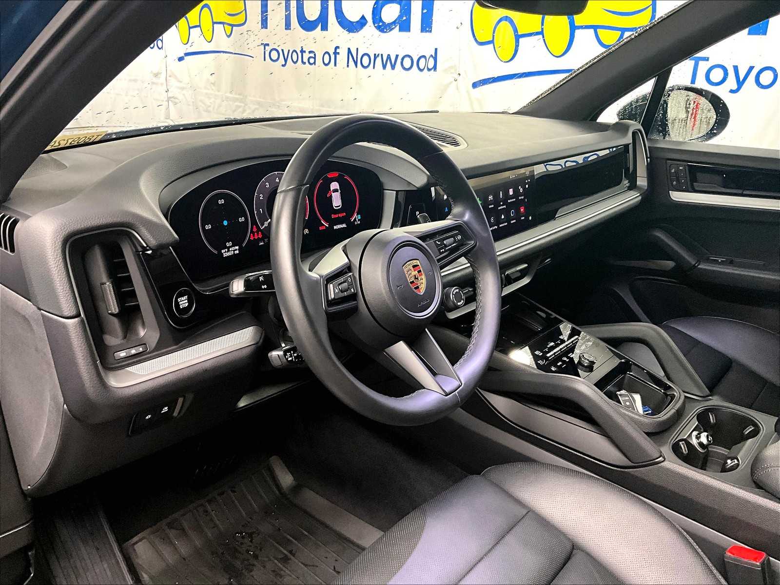 used 2024 Porsche Cayenne car, priced at $59,997