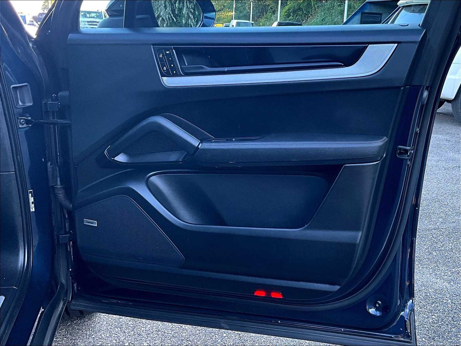 used 2024 Porsche Cayenne car, priced at $59,888