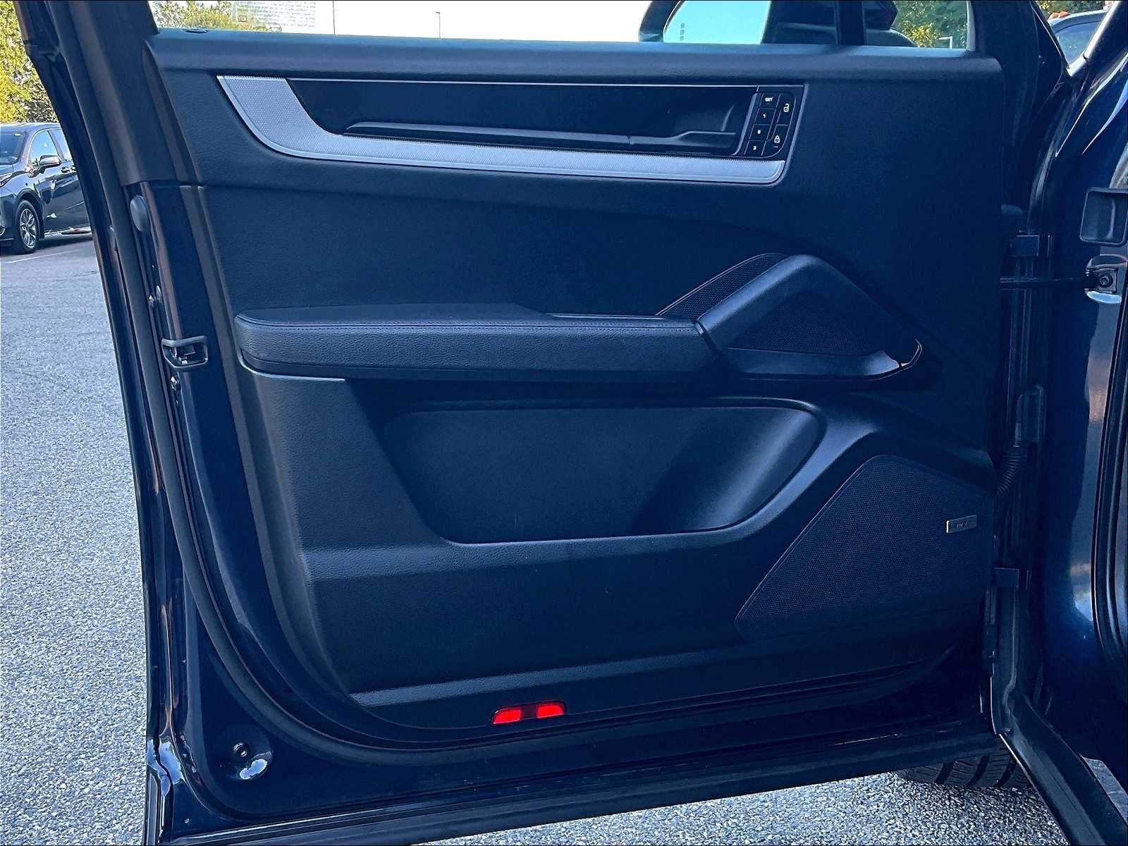 used 2024 Porsche Cayenne car, priced at $59,888