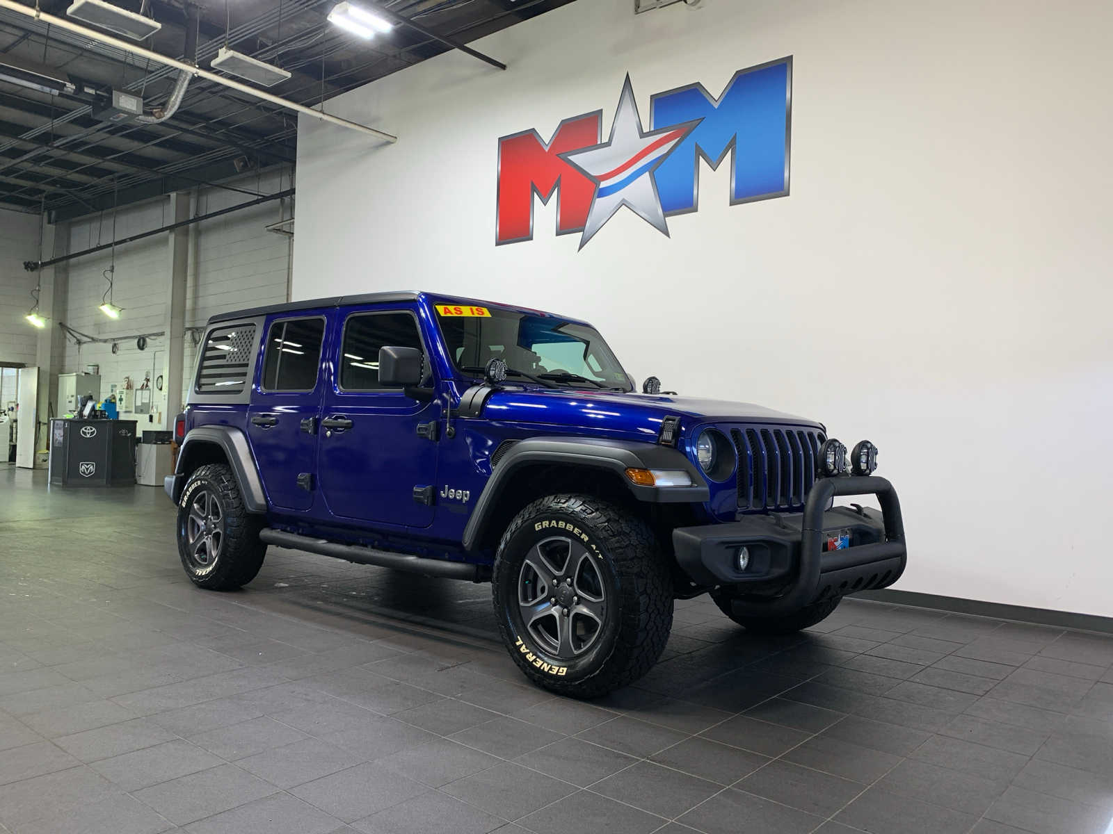 used 2018 Jeep Wrangler Unlimited car, priced at $23,789