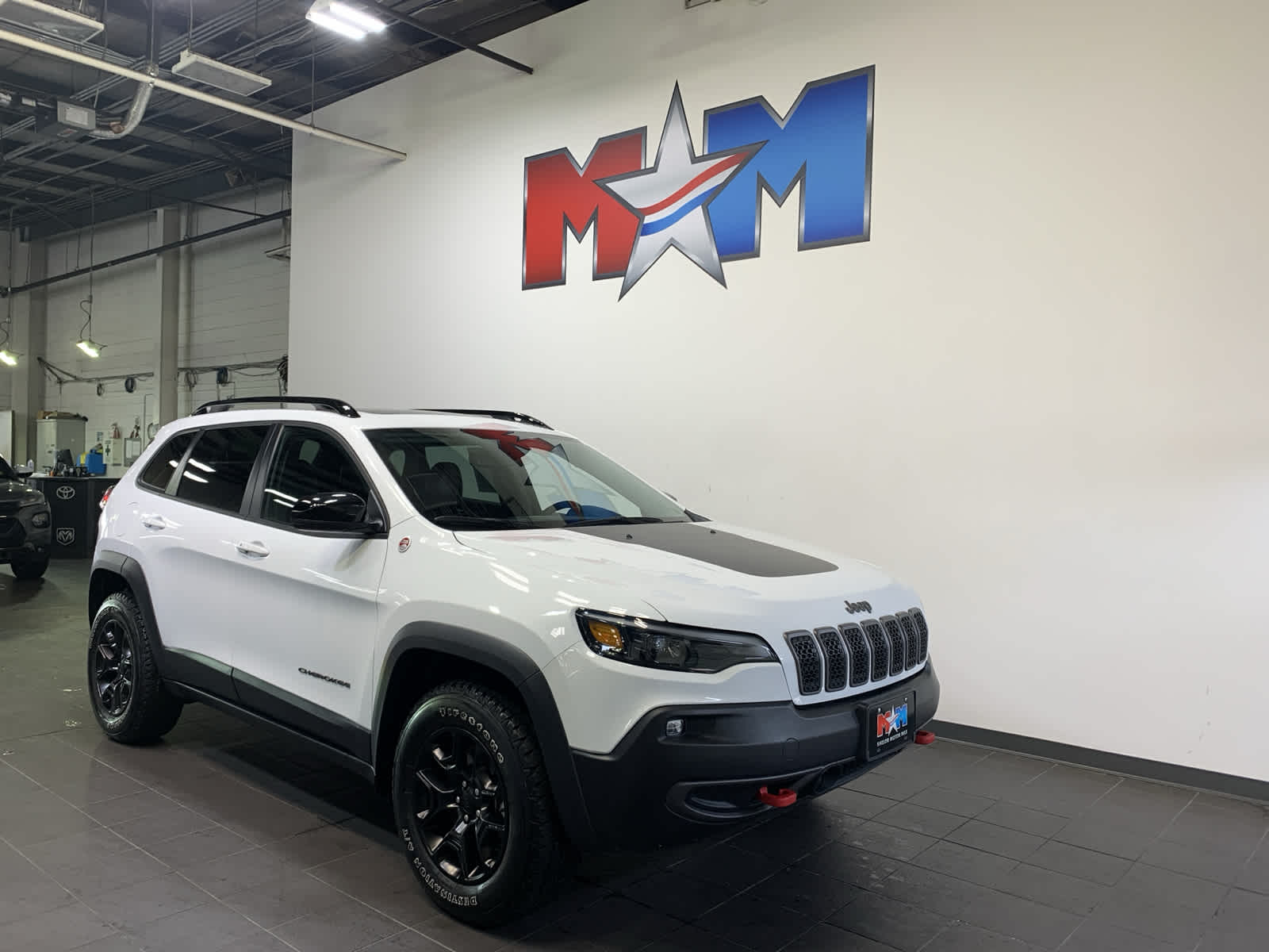 used 2022 Jeep Cherokee car, priced at $33,985