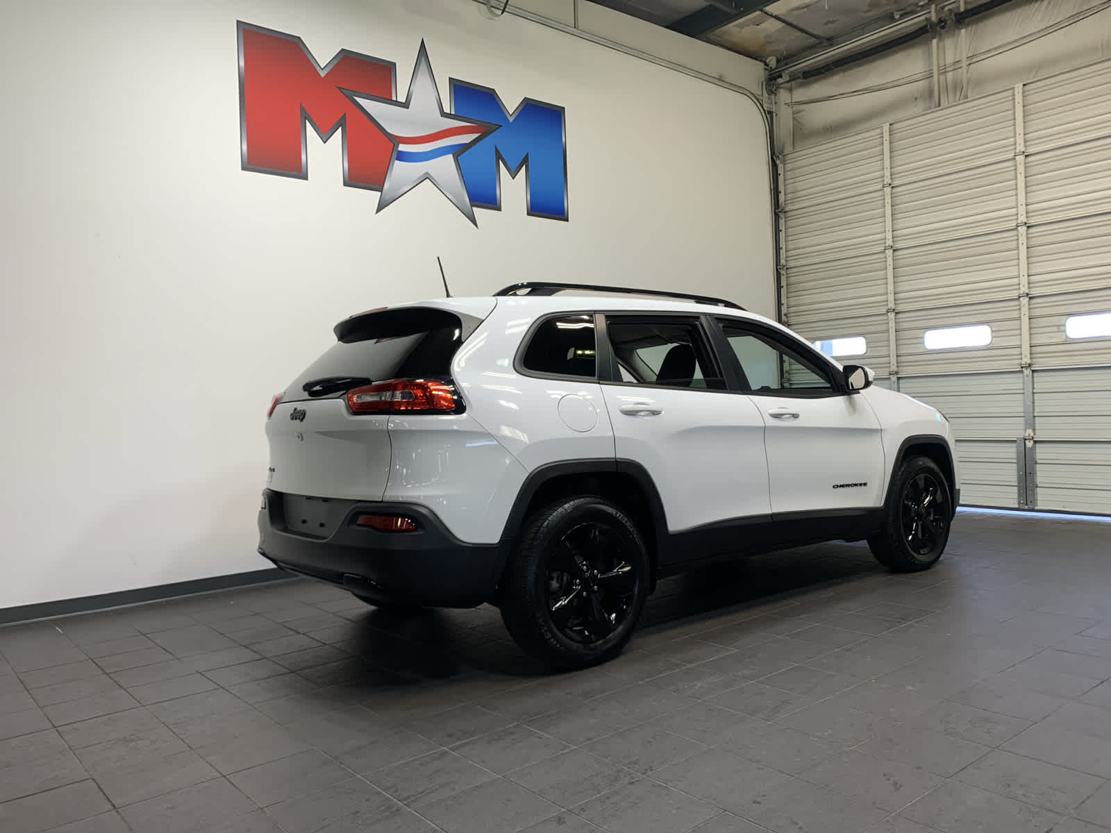 used 2018 Jeep Cherokee car, priced at $16,985