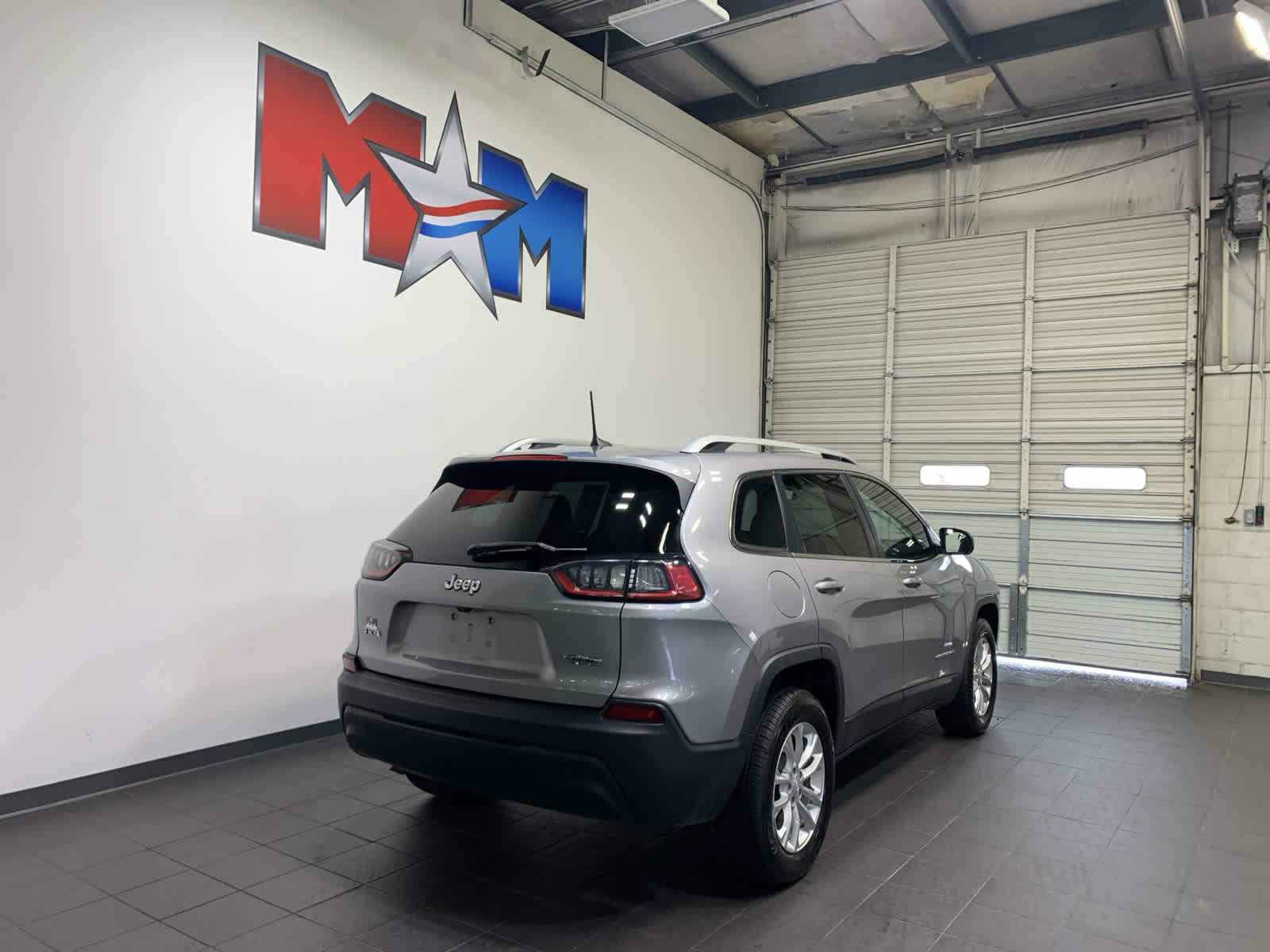 used 2019 Jeep Cherokee car, priced at $15,989