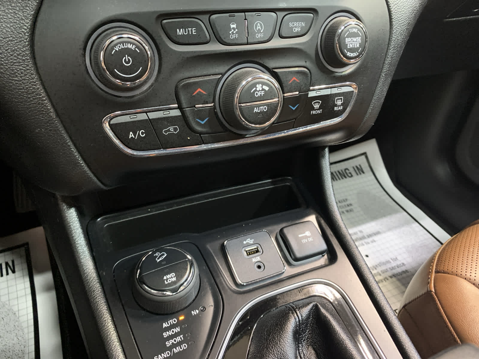used 2019 Jeep Cherokee car, priced at $23,985