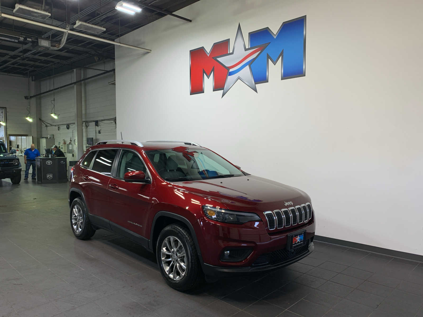 used 2021 Jeep Cherokee car, priced at $25,489