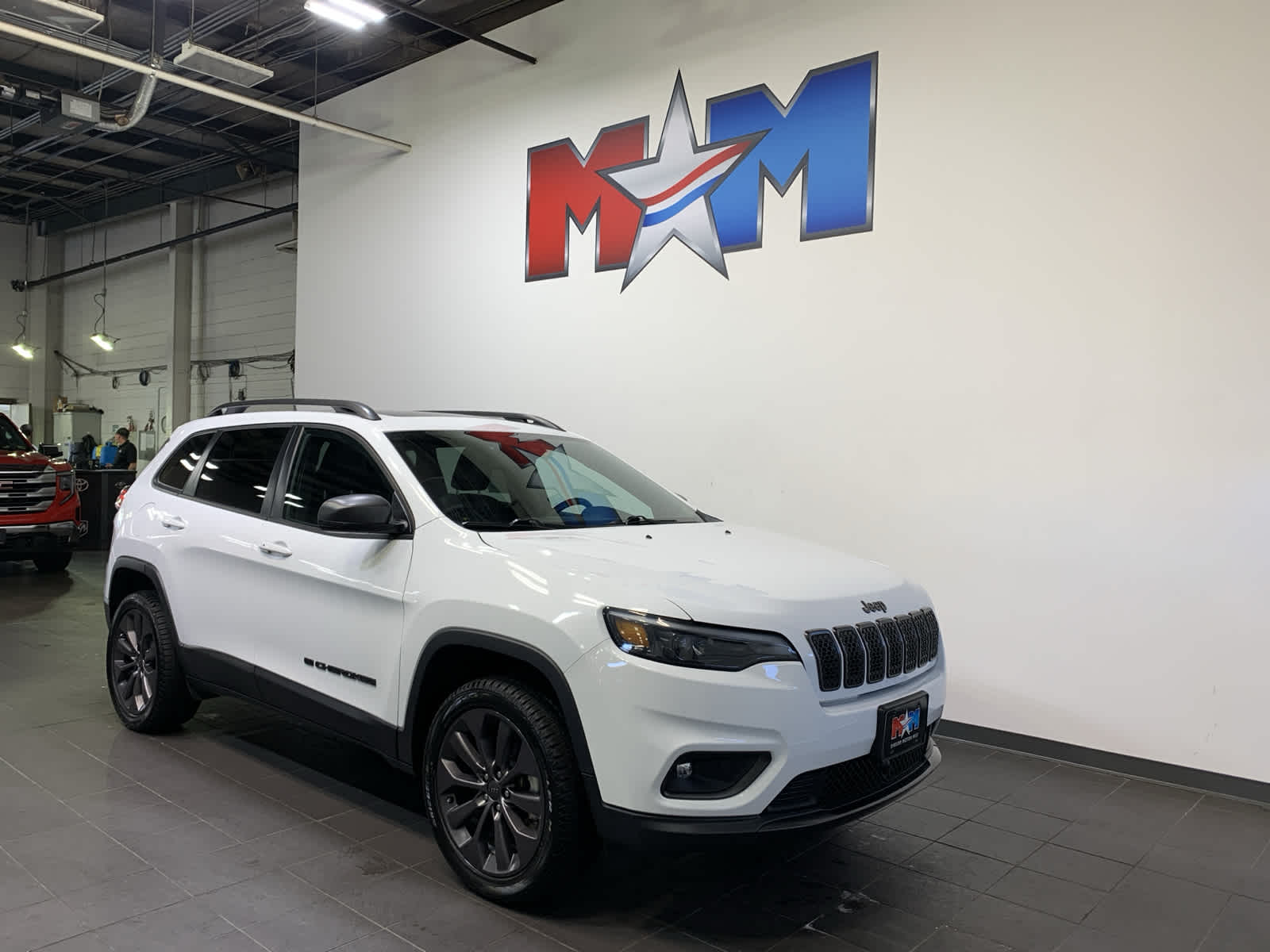 used 2021 Jeep Cherokee car, priced at $26,480