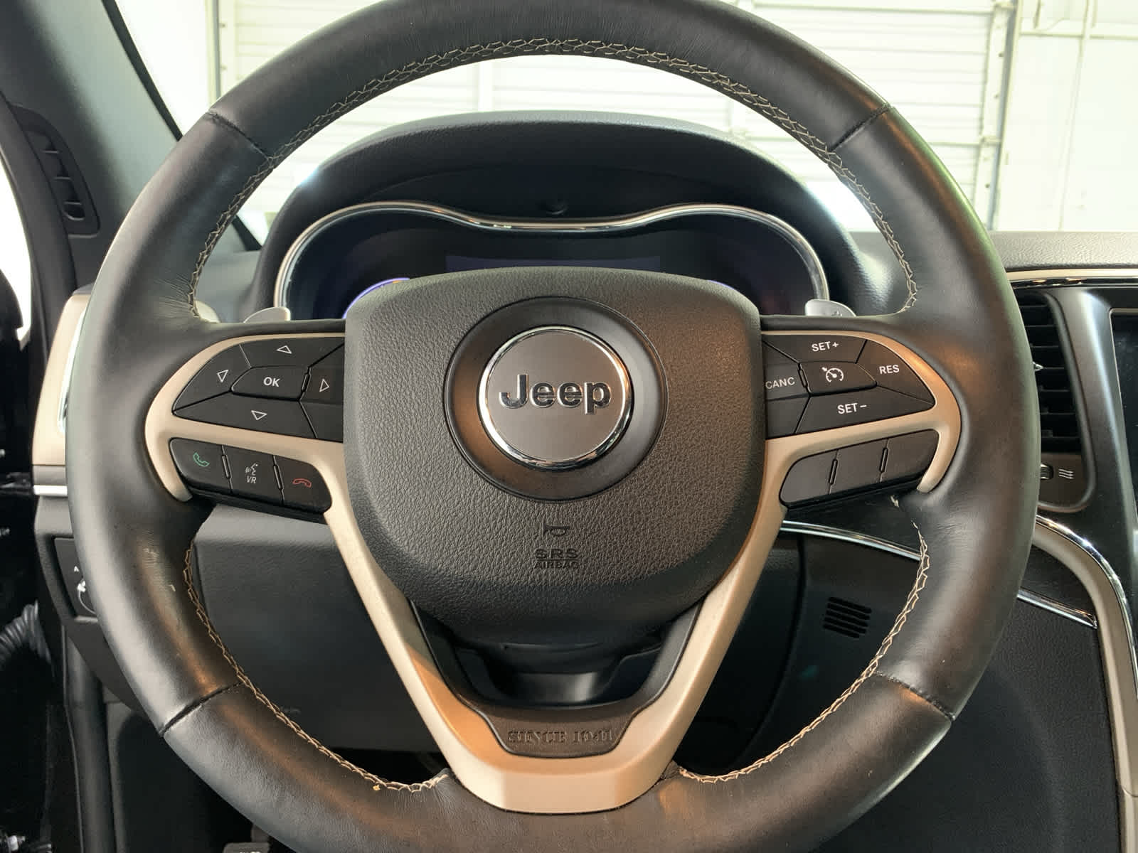 used 2017 Jeep Grand Cherokee car, priced at $24,989