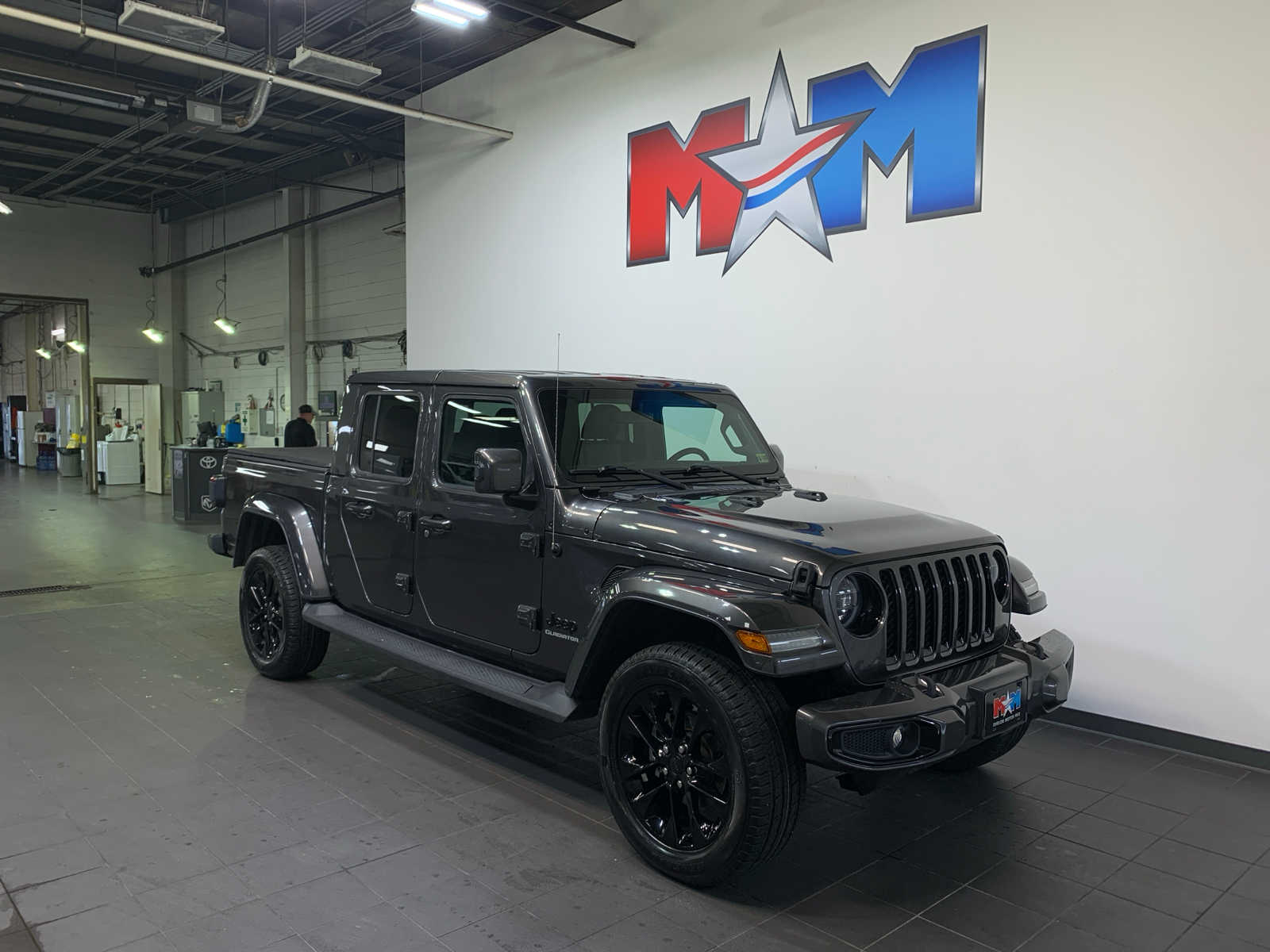 used 2021 Jeep Gladiator car, priced at $39,589