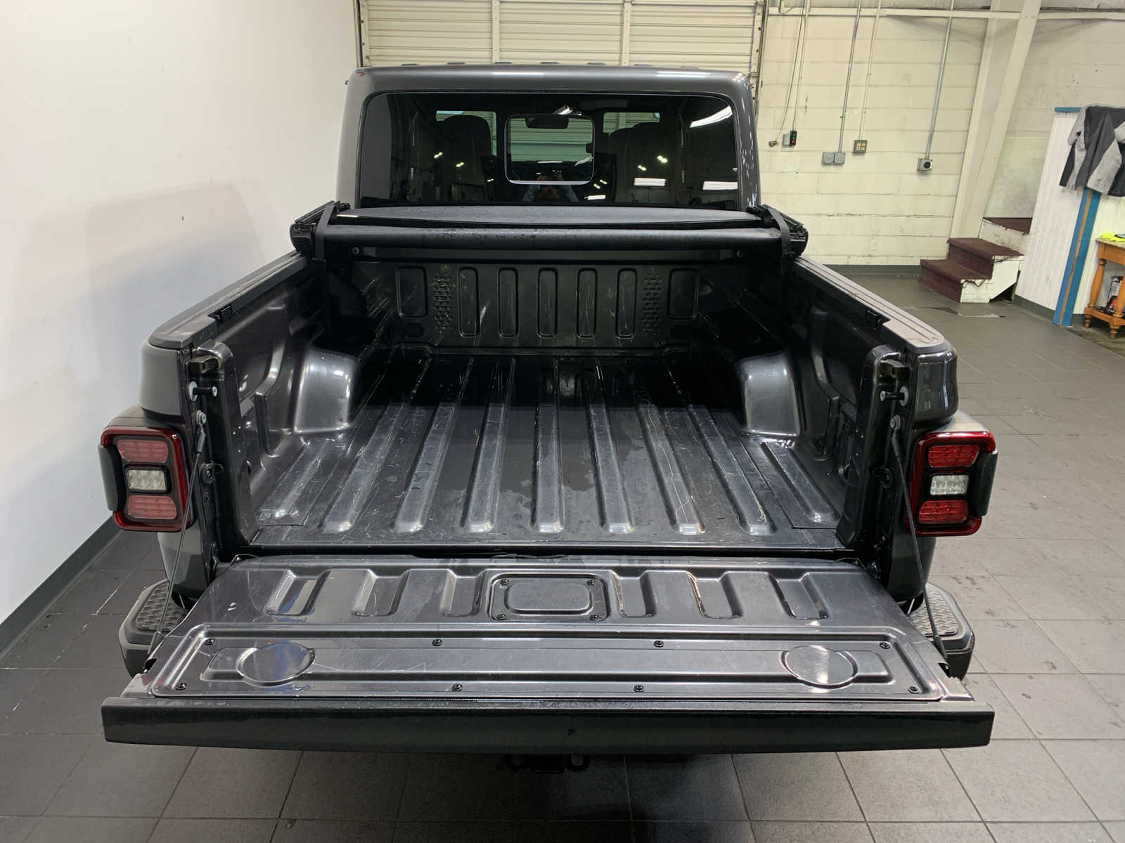 used 2021 Jeep Gladiator car, priced at $39,589